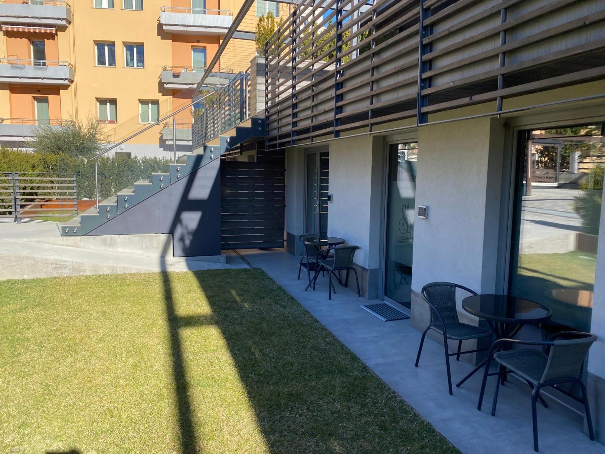 Sui Generis - Aosta Urban Apartments Bagian luar foto
